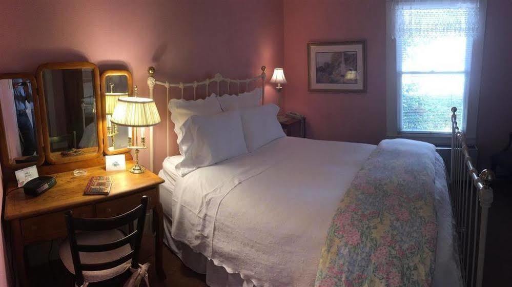 Inn On The River グレン・ローズ エクステリア 写真